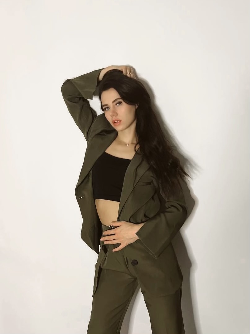 diana aksjonova 3